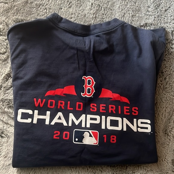 Men's Vineyard Vines long sleeve - Picture 3 of 3